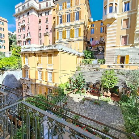 L'Alcova B&B, A Due Passi Dal Centro Genua Exterior foto
